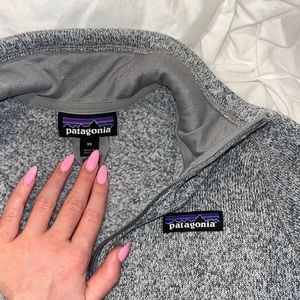 PATAGONIA QUARTER ZIP
